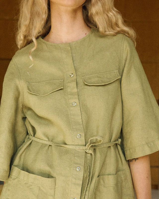 The Grove Belted Overshirt in Olive, detail